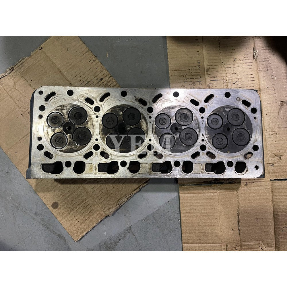 KUBOTA V3300 EXCAVATOR ENGINE PARTS V3300 CYLINDER HEAD ASSEMBLY For Kubota