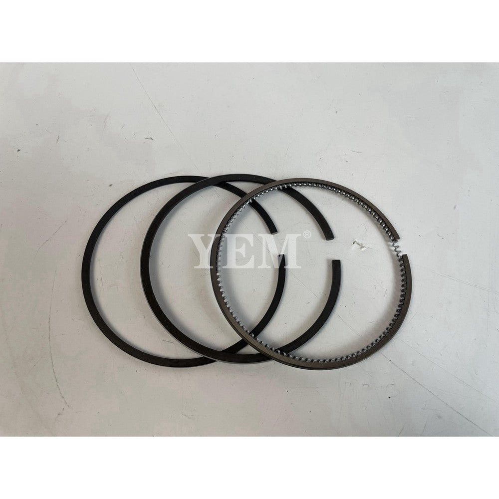KUBOTA V2403 EXCAVATOR ENGINE PARTS V2403 PISTON RINGS SET 1J860-21050 For Kubota