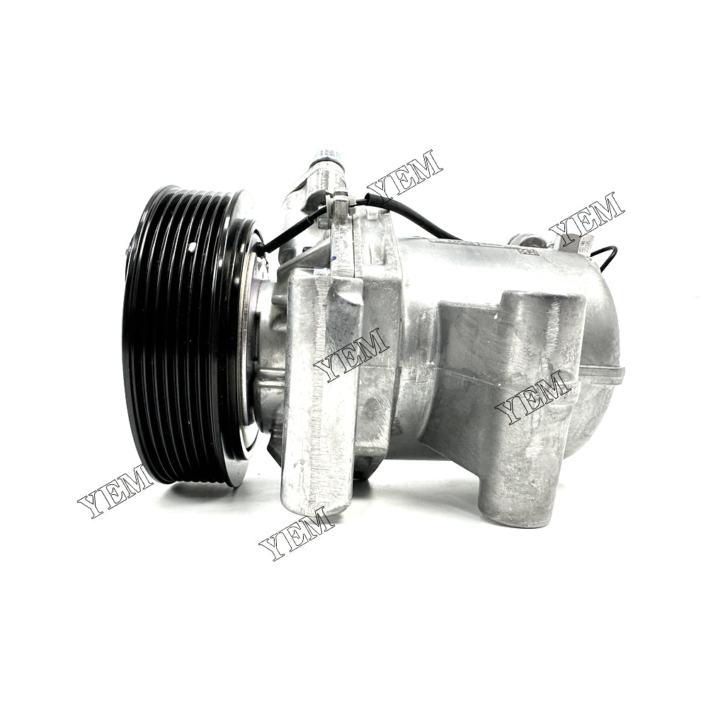 Fast Shipping A220 HFC134A Air Conditioner Compressors 12v 92600F120A 8983842610 For Isuzu engine spare parts YEMPARTS