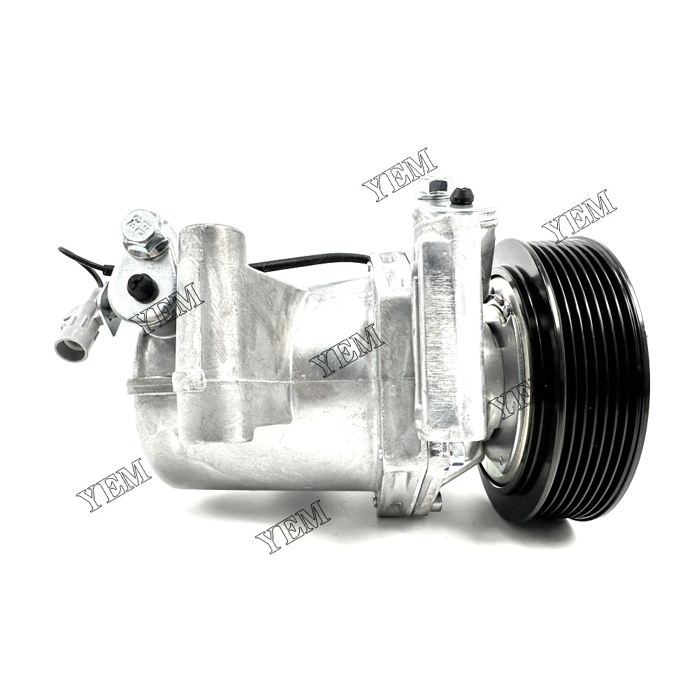 Fast Shipping A220 HFC134A Air Conditioner Compressors 12v 92600F120A 8983842610 For Isuzu engine spare parts YEMPARTS