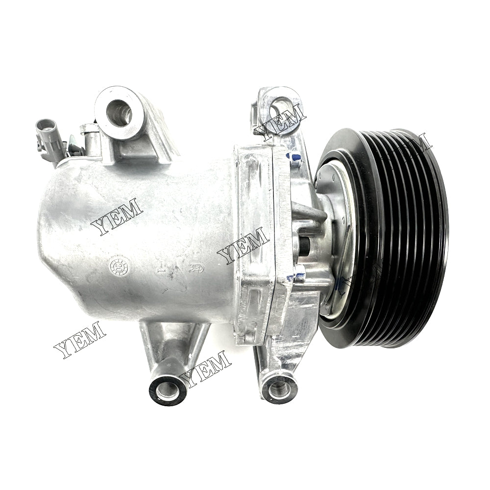 Fast Shipping A220 HFC134A Air Conditioner Compressors 12v 92600F120A 8983842610 For Isuzu engine spare parts YEMPARTS