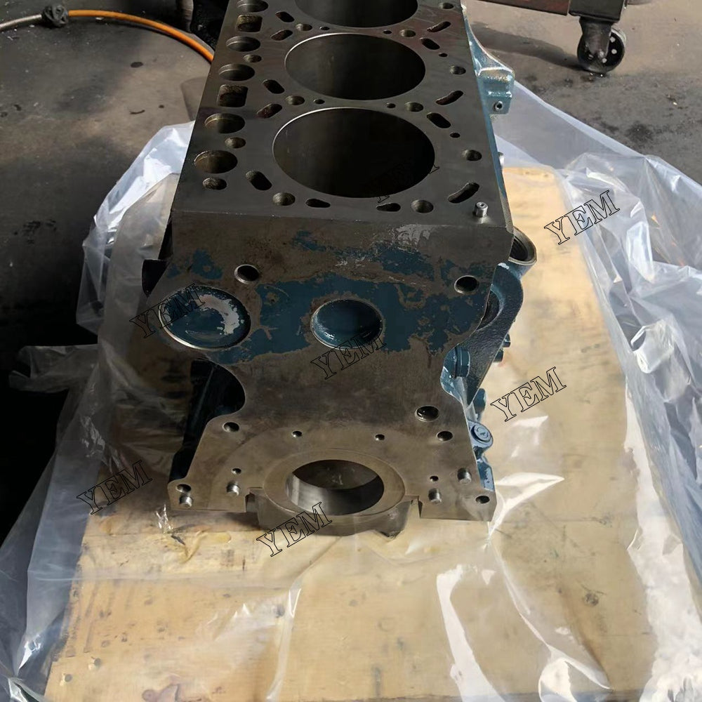 For Kubota Cylinder Block V3300 Engine Spare Parts YEMPARTS