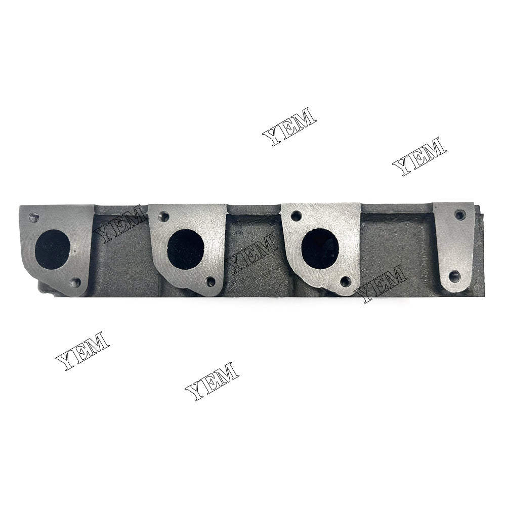 For Kubota Cylinder Head D1305 Engine Spare Parts YEMPARTS